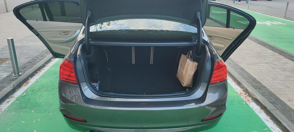 Bmw 3 серія 2013 VIN WBA3C1G50DNR48528 фото оголошення 10 з 23