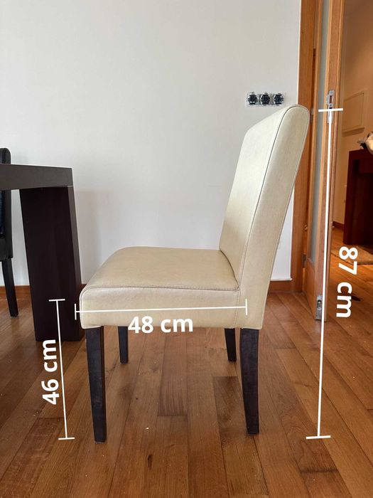 Mesa de Jantar com cadeiras incluídas