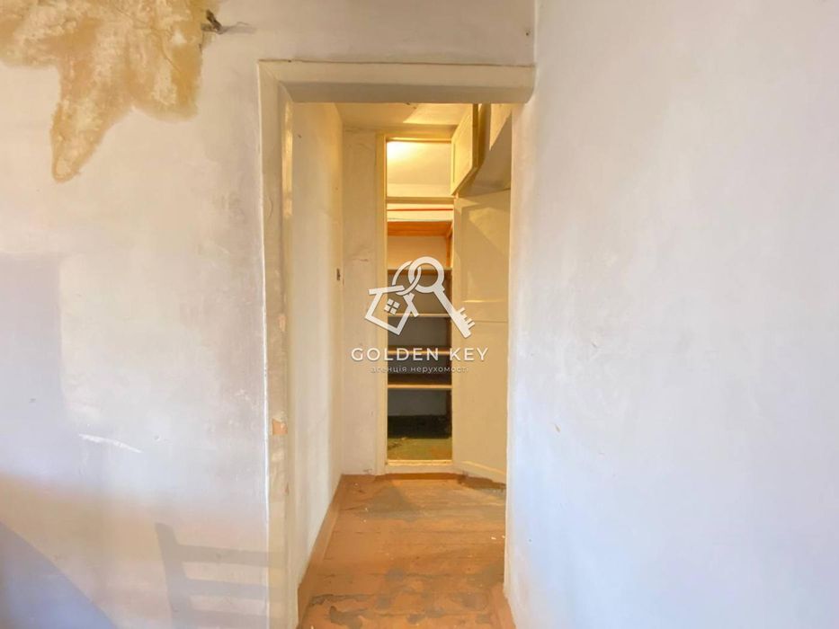 Продаж 3-кімнатної квартири на Соцмісті