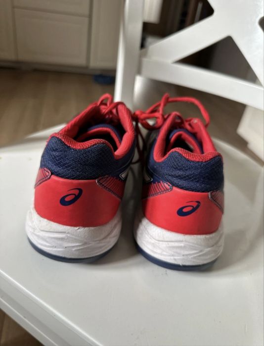 Buty Asics 43  dl wkładki 28 cm