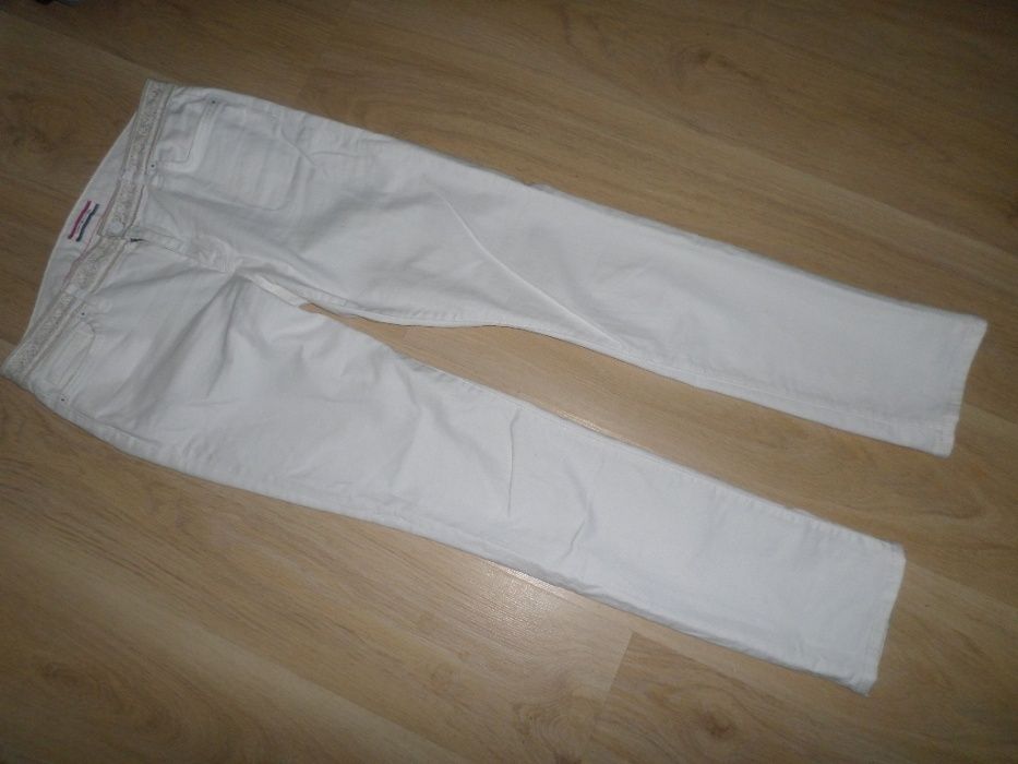 Tommy Hilfiger spodnie 38