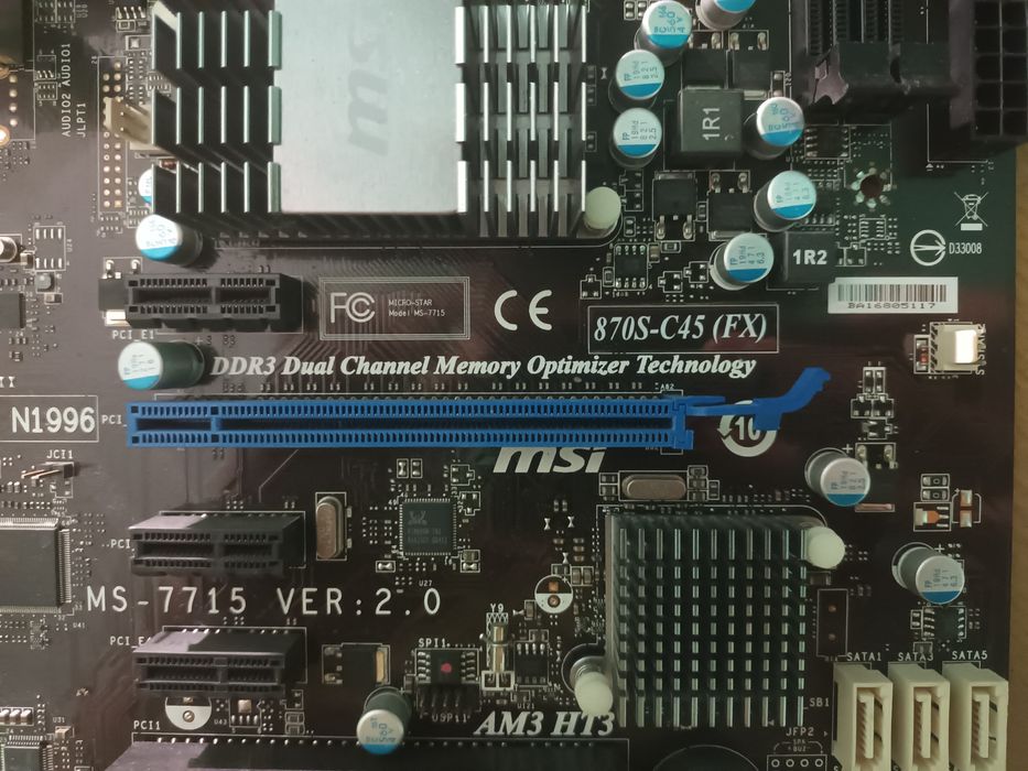 MSI A75MA-G55 (Socket FM1, DDR3)