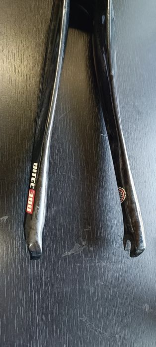 Forqueta bicicleta carbono Ditec 300