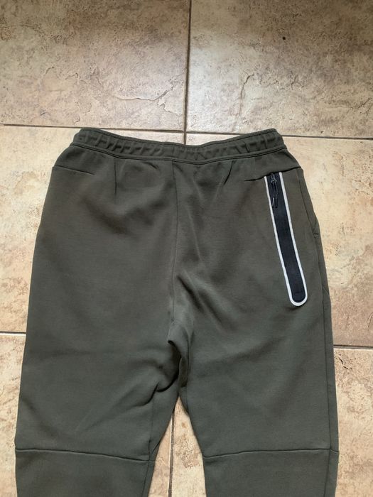 Штани Nike Tech Fleece. L