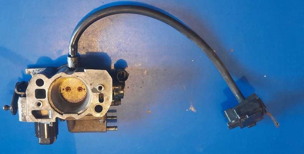 Monowtrysk Opel Corsa B 1.2 benzyna wtryskiwacz przepustnica