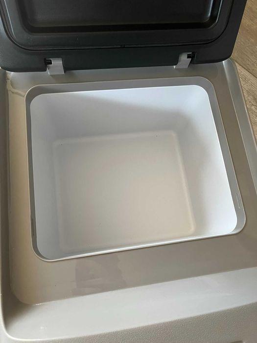 Lodówka turystyczna przenośna, 9L