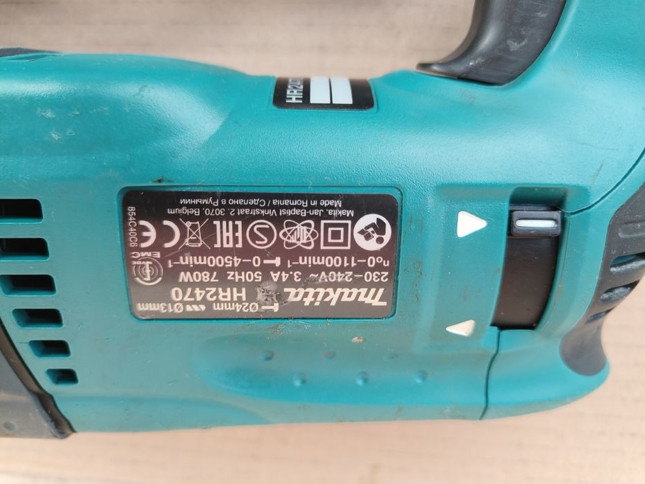 Makita HR2470 wiertarka udarowa SDS młotowiertarka walizka