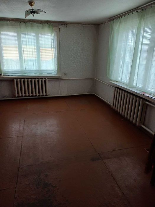 Продам дім 91 м2 , ділянка 0,15 га з великим гаражем в с. Манжосівка