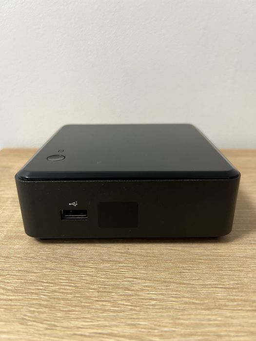 Компактний ПК Intel NUC DC3217IYE