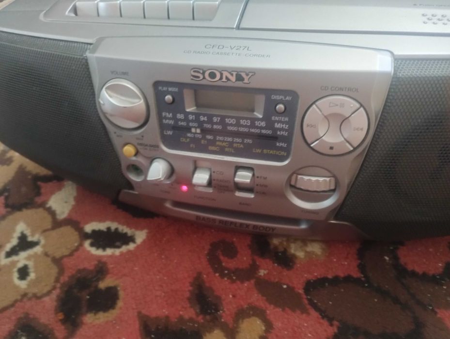 Radioodtwarzacz Sony cfd v27L