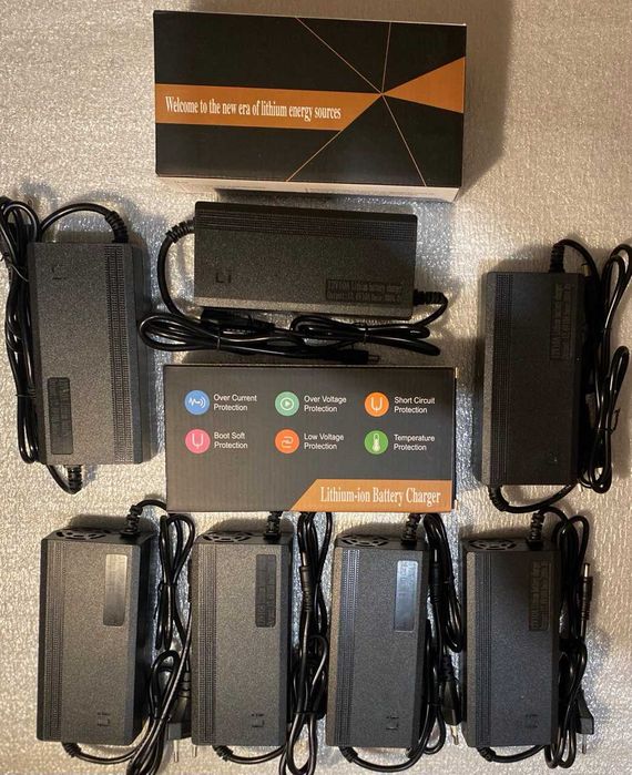 Зарядка 12.6в 10А,  "Нова ера джерел енергії",на різні напруги.ФОП