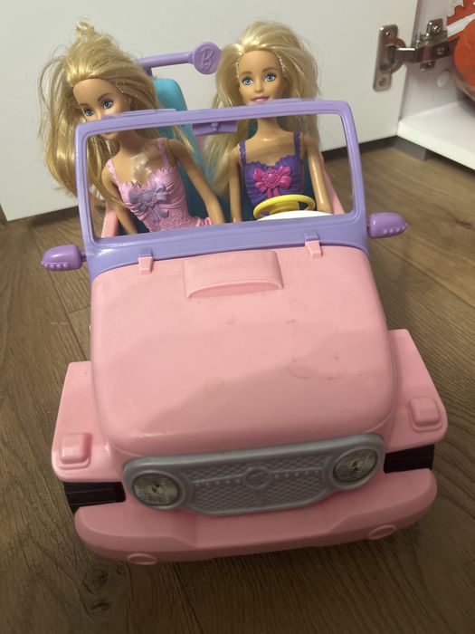 Zestaw barbie księżniczki plus auto jeep barbie