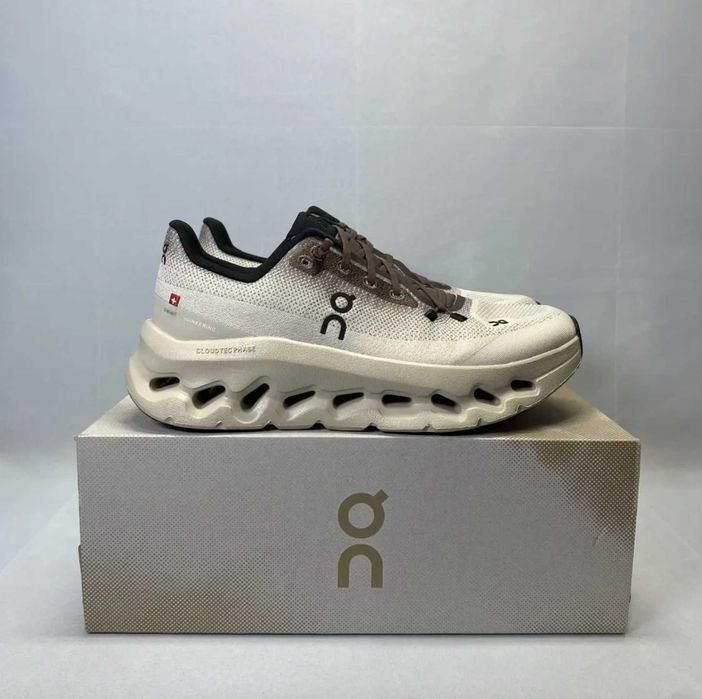 On Running Cloudtilt Clove Sand женские кроссовки оригинал новые сток он 36 37 38 39 40 41
