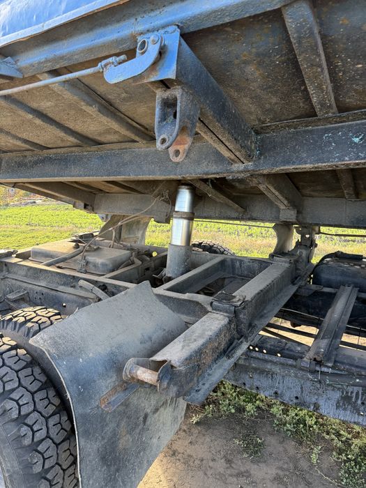 Продам зіл 130 самоскид