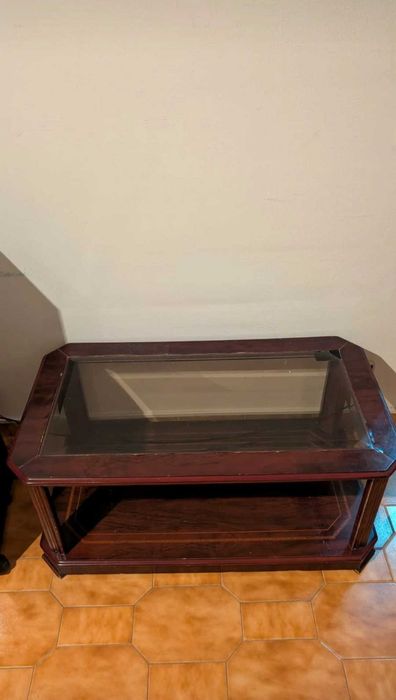 Mesa de apoio em madeira