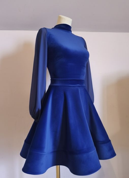 Chabrowa sukienka pierwszy krok , nowa