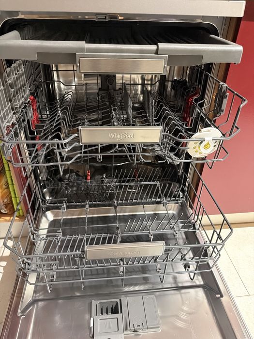 Maquina lavar loiça Whirlpool