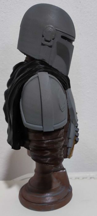 Mandalorian Bust – 20 cm