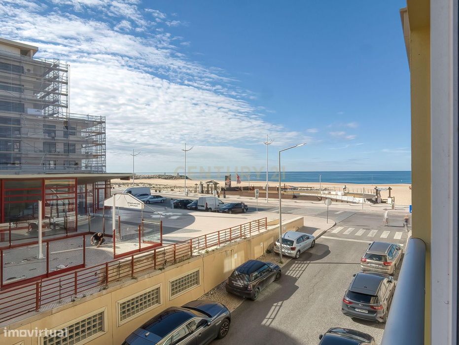 Apartamento T2 com Vista Mar em Nazaré