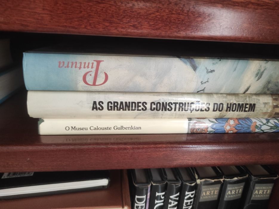 Vários livros clássicos