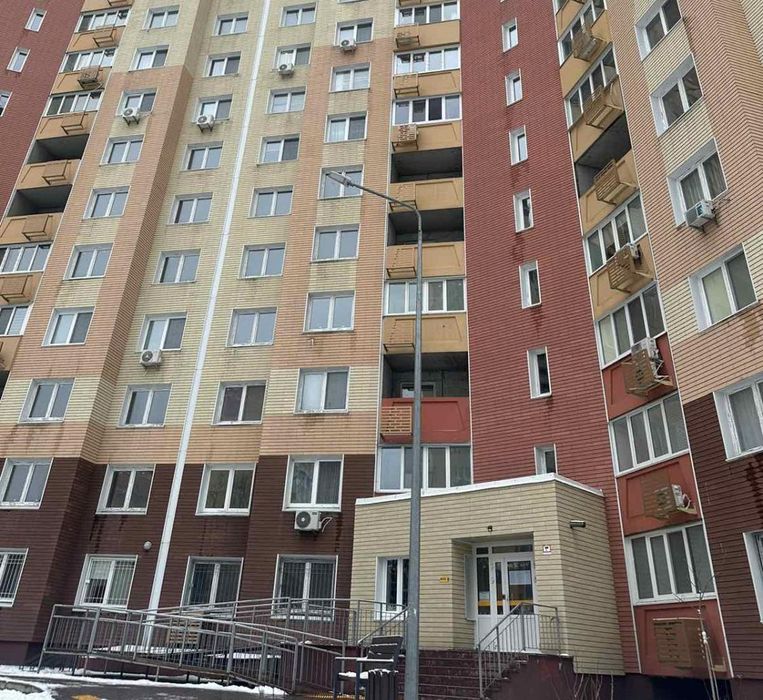 Продаж 2-х кімнатної квартири ЖК Евріка м. Виставковий центр Єоселя