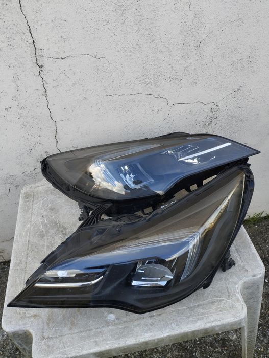 Ópticas  Opel Astra L lado esquerdo de 2021 a 2024