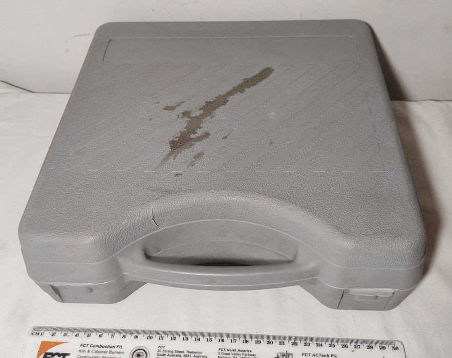 пластиковый кейс для хранения