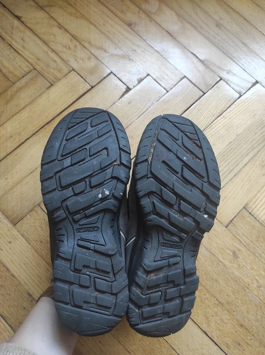 Buty trekkingowe quechua 33