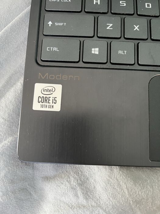 MSI Laptop Modern 14