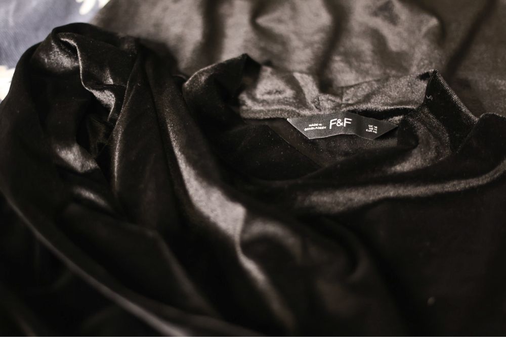 Czarna zamszowa sukienka, F&F