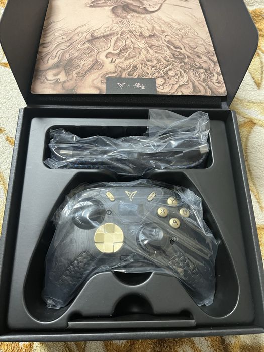 Flydigi Apex 4 Black Myth: Wukong Edition