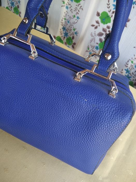 Нова жіноча сумка кросс-боді