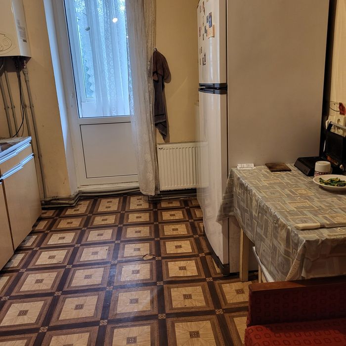 Підселення для хлопця.К.Данила