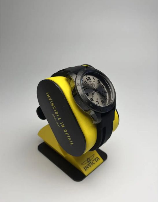 Чоловічий спортивний годинник Invicta 40003 Pro Diver