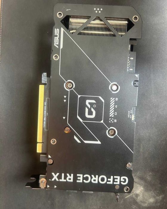 Відеокарта RTX 4070 super