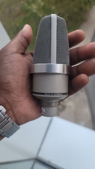 Microfone Neumann Tlm 102