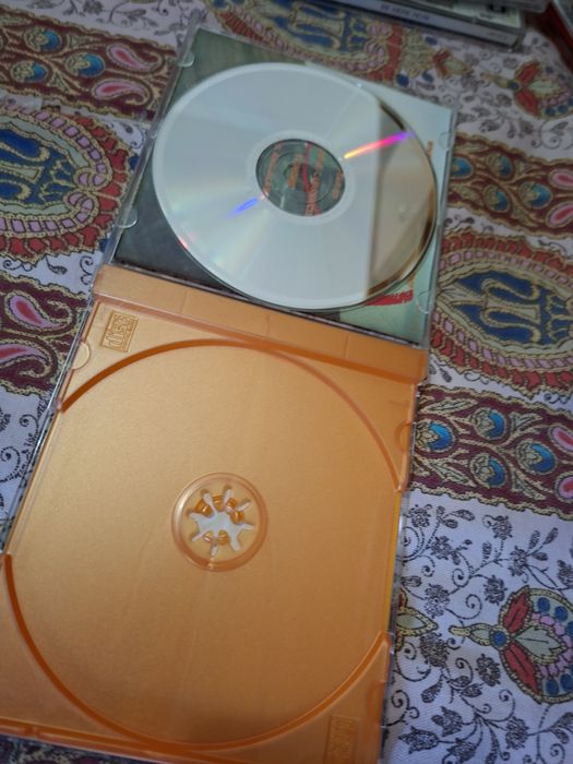 Cd dos REM Monster