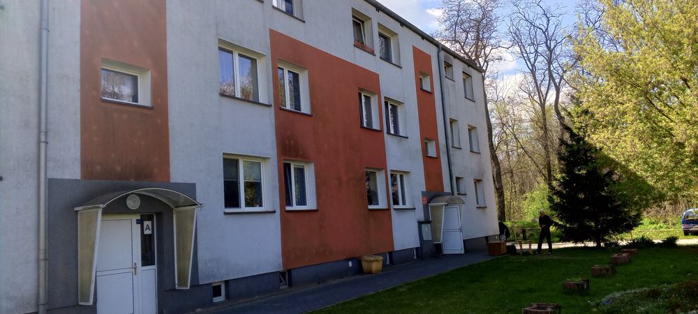 Kawalerka w bloku Lubogóra