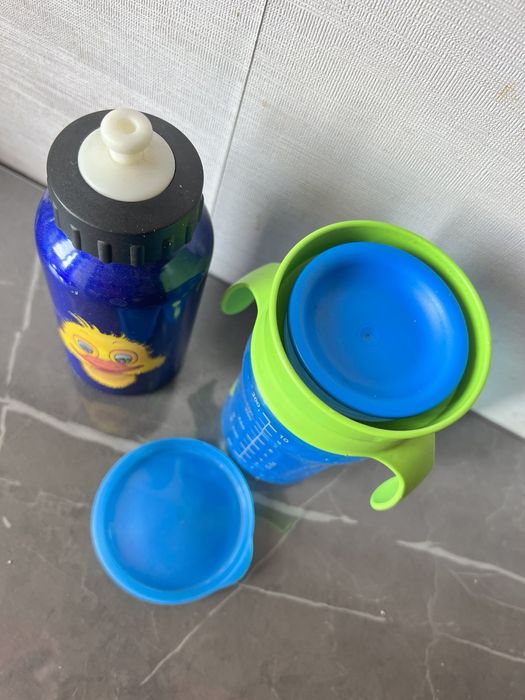 Бутылка поильник непроливайка