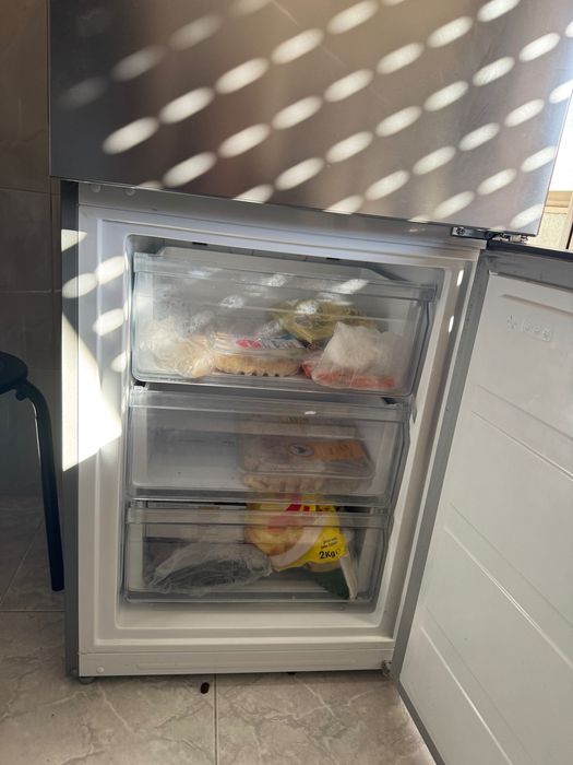 Frigorífico Combinado Qilive No Frost Inox