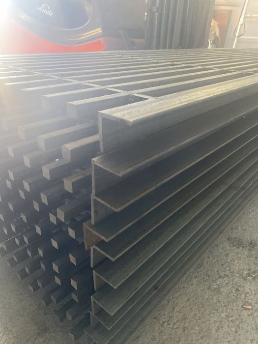 Ruszt ruszta kraty dla bydła wygrodzenia stanowiska maty