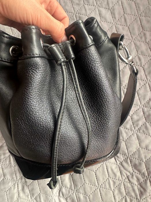 Torebka-Mini-Bucket-Bag kosmiczny pył MIĘTA