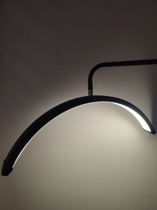 Lampa moon bezcieniowa