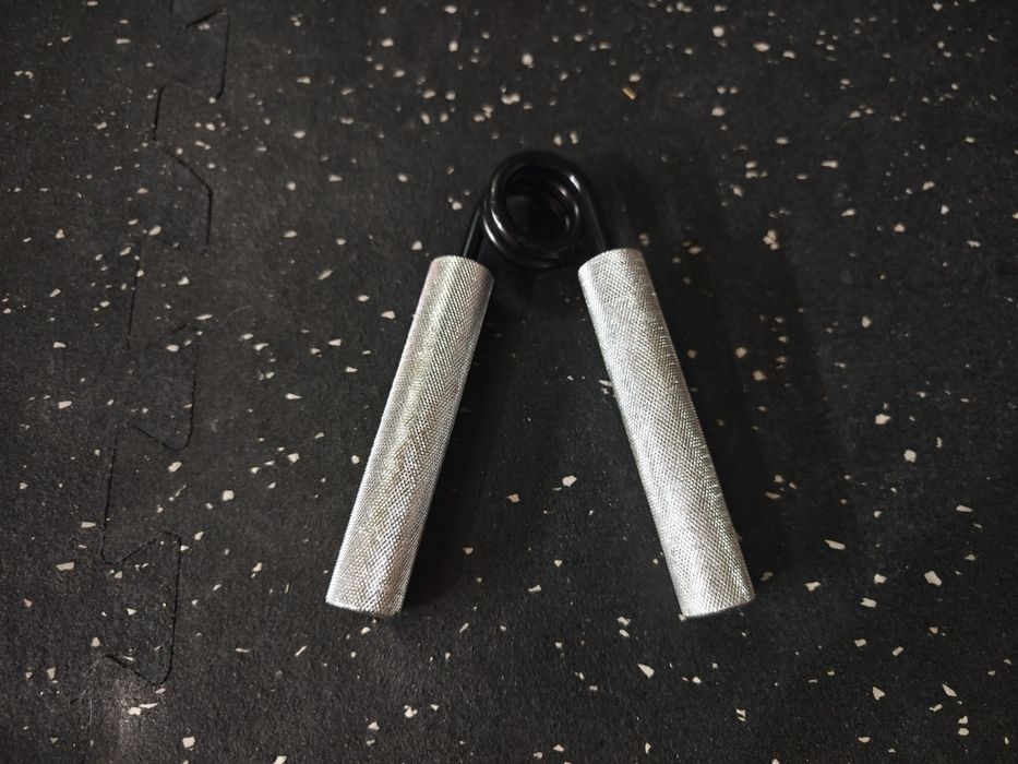 Gripper 100LBS Prateado