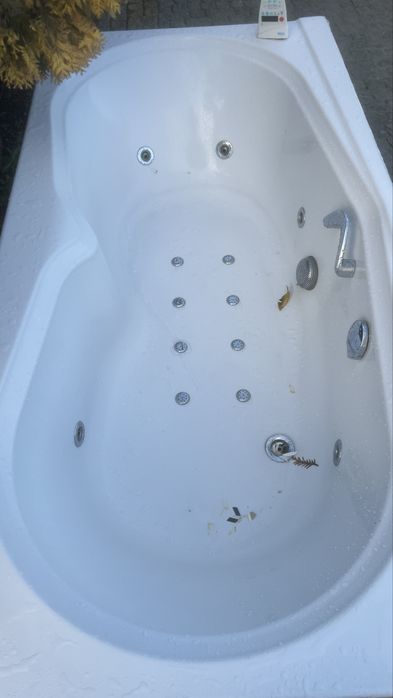 Banheira de idromassagem roca