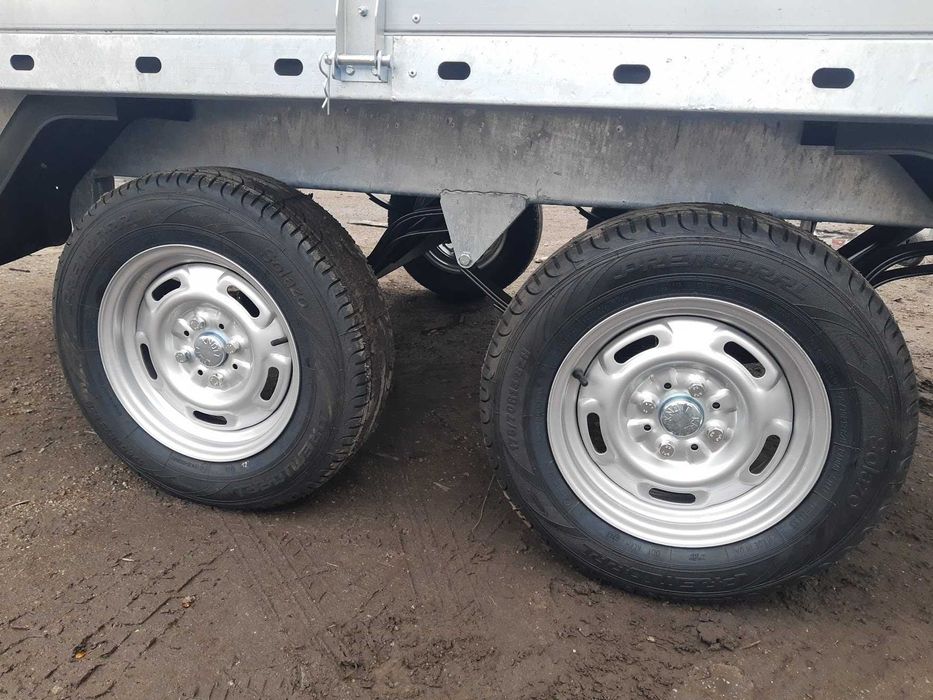 Причіп-платформа 4х2