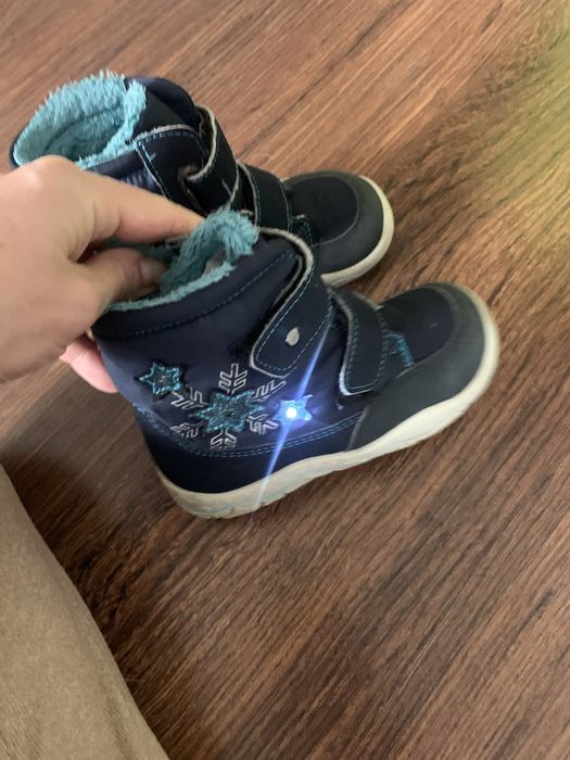 Śniegowce , kozaki Pepino dla dziewczynki 27 swiecące