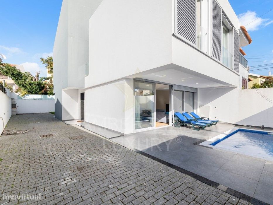 Moradia mobilada, com Piscina em Cascais a 1 km da Praia