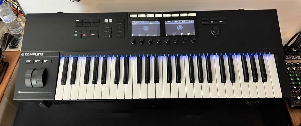 Komplete Kontrol S49 MKII