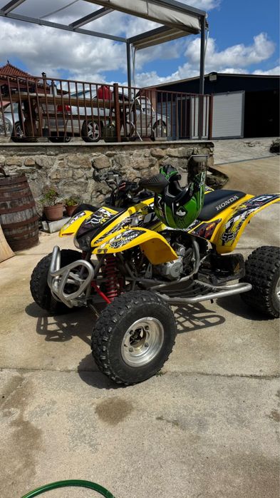 Honda trx 400  otimo estado!!